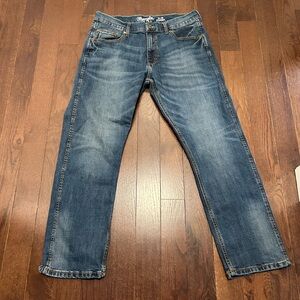 Men’s Wrangler Slim Straight Leg Jeans